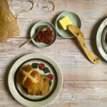 hot cross buns servig suggestion